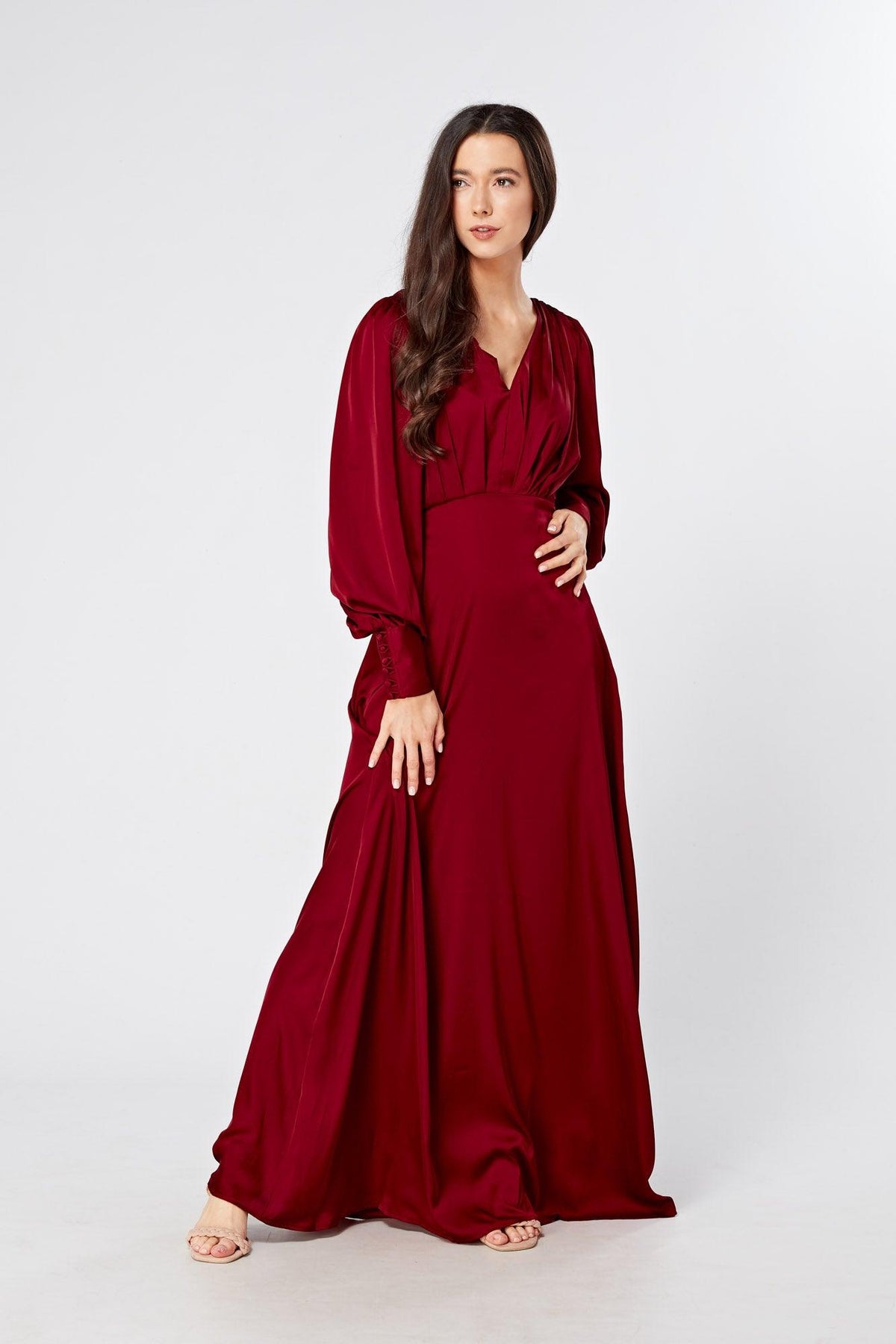 19+ Red Maxi Dress With Sleeves